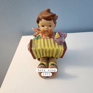 Hummel Kids Musical Figurine with Accordion